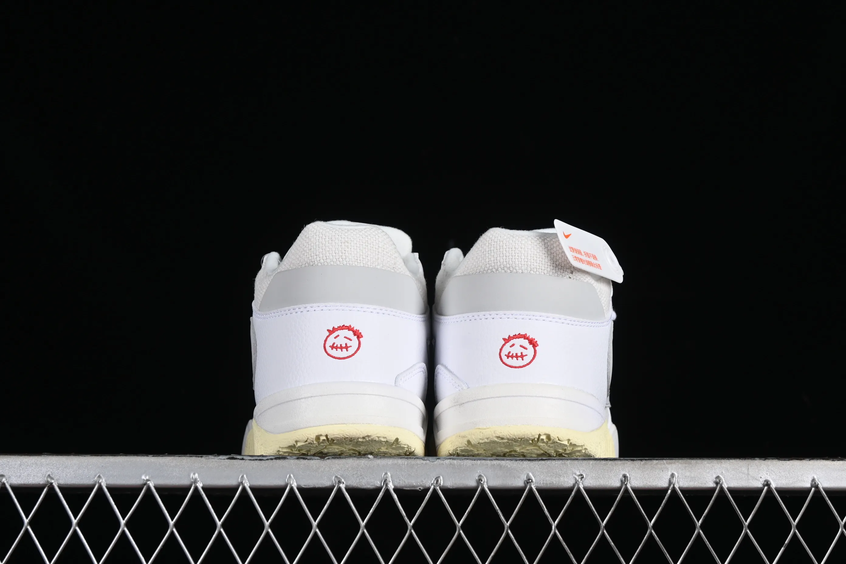 All categories Air Jordan Jordan series basketball shoes Air Jordan 1 Low F version Travis Scott x Jordan Cut The Check AJ1 Joe 1 hook and loop fashion basketball shoes FZ8117-003